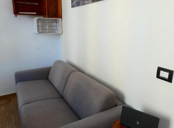 Casa Matuzia A 100m Dal Mare Bilocale Moderno Foce Apartment *