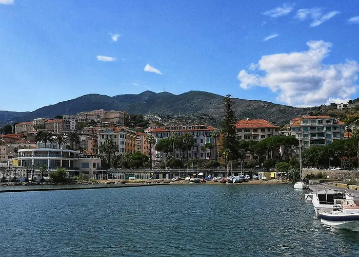 Casa Matuzia A 100m Dal Mare Bilocale Moderno Foce Sanremo